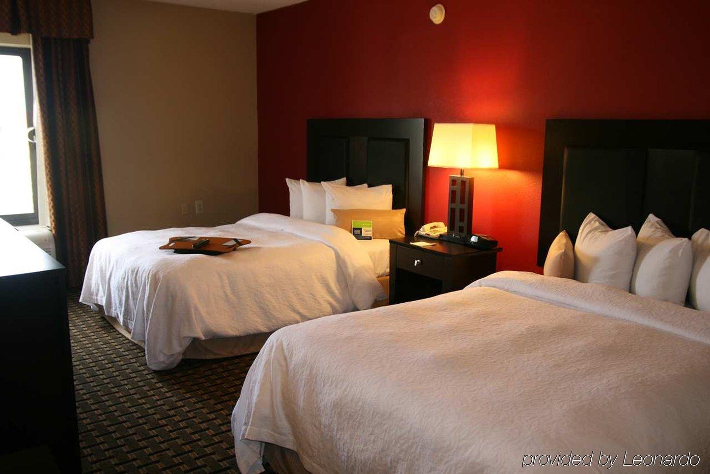 Hampton Inn And Suites Houston Clear Lake Nasa Уэбстер Номер фото